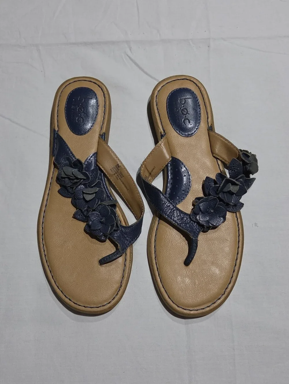 BOC Dark Blue Leather Floral Flip-Flops Thong Sandals 8M